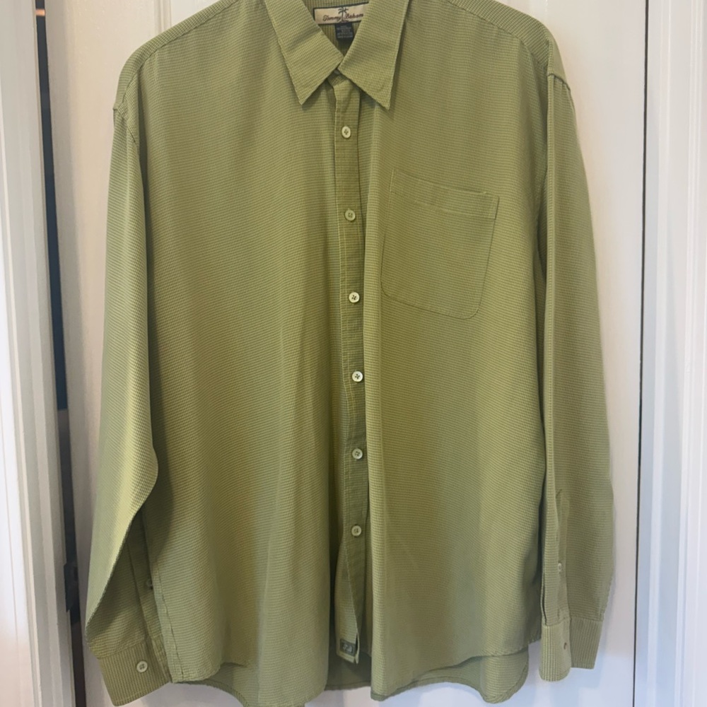 Tommy Bahama Men's Green Button-Up Long Sleeve Shirt